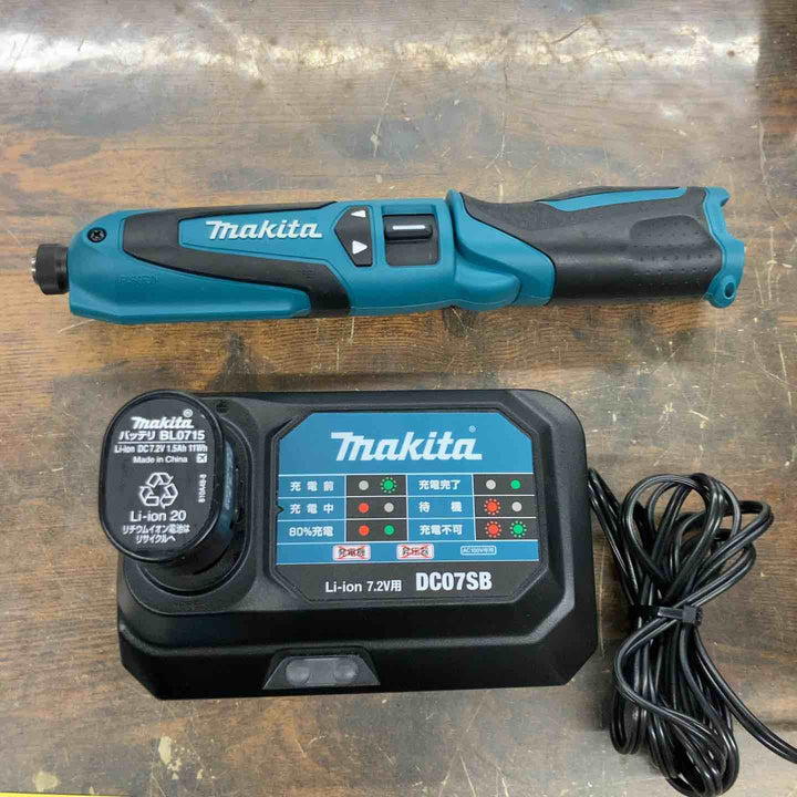 ☆マキタ(makita) コードレスペンインパクトドライバ TD021DSHSP【戸田店】