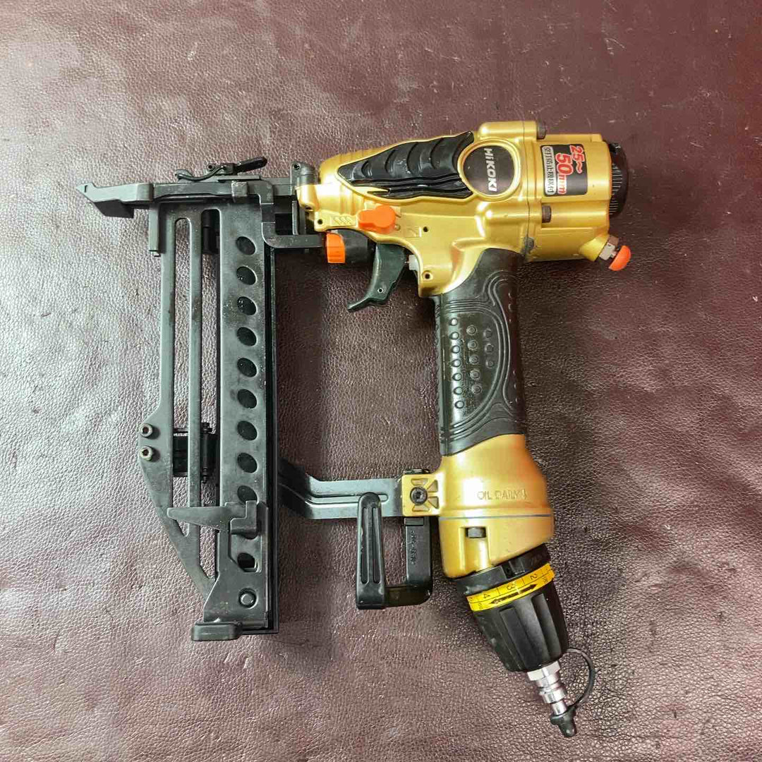 【中古品】ハイコーキ(HIKOKI ※旧:日立工機) 高圧フロアタッカ N5004HMF【東大和店】