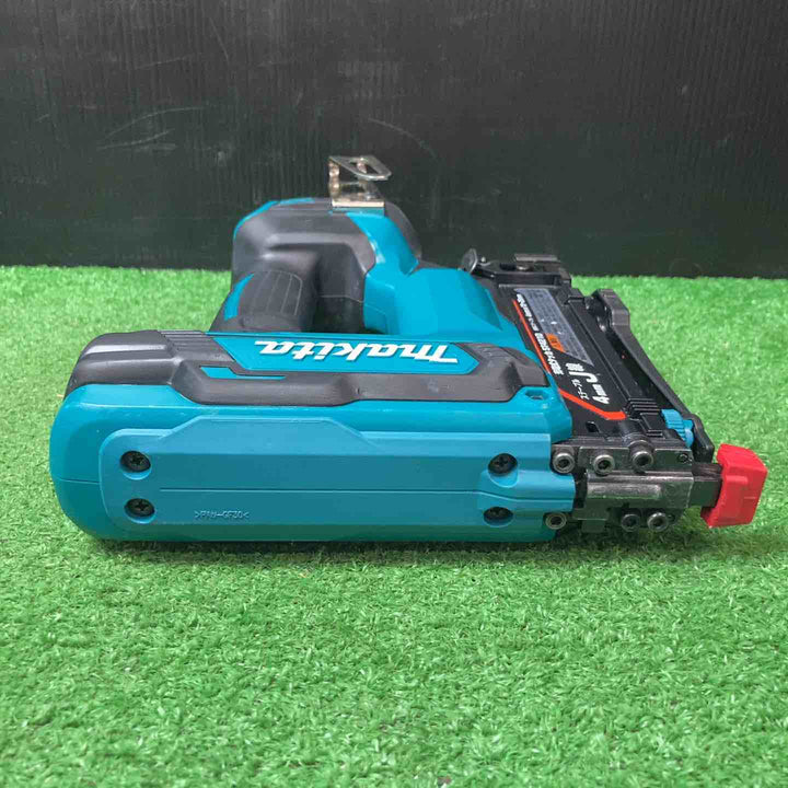 【中古品】★マキタ(makita) コードレスタッカー ST421DZK 本体、ケース【岩槻店】