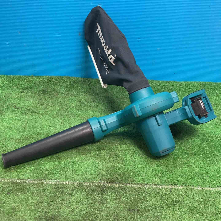 3個まとめ売り！！★マキタ(makita) コードレスブロワ UB185DZ 3点まとめ売り ダストバック1個付き【岩槻店】