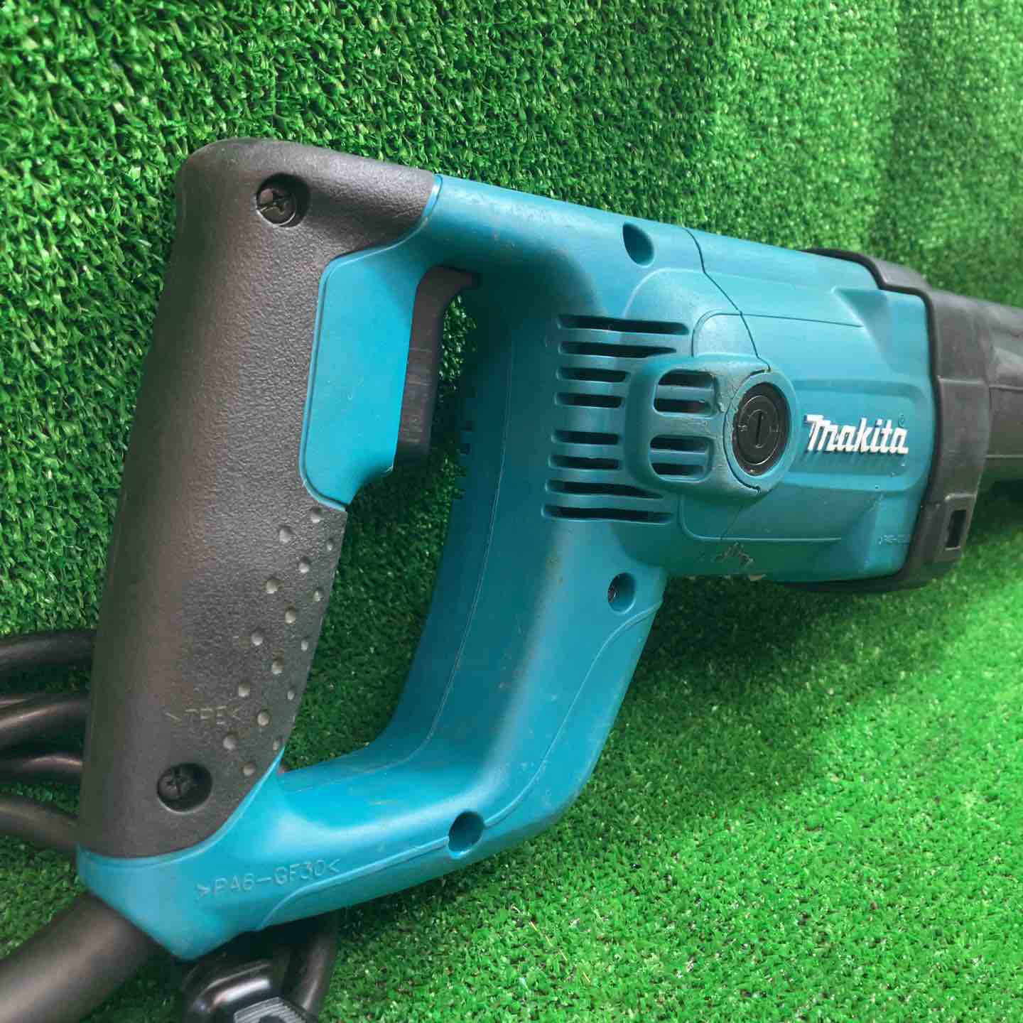 C3654☆美品 makita マキタ レシプロソー JR3050T 生産完了品 マキタ レシプロソー JR3050T - 工具通販クニモトハモノ (国本刃物)