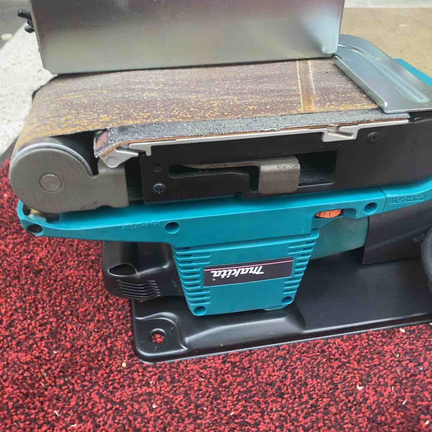 ☆マキタ(makita) ベルトサンダ 9404【町田店】 – アクトツール