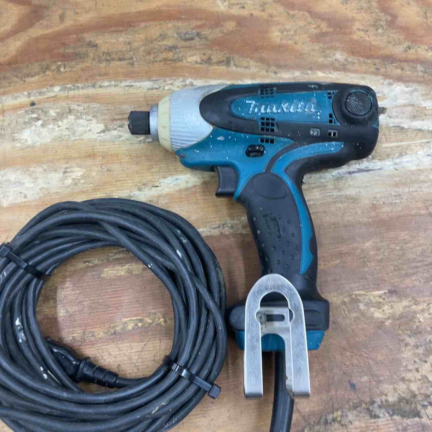 マキタ インパクトドライバー TD134DX2【リライズ野田愛宕店】【店頭