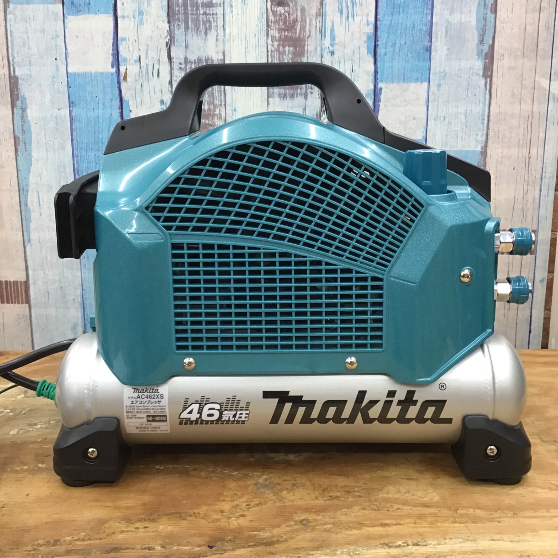 マキタ AC462XSB エアーコンプレッサー 黒 - ベストパーツ