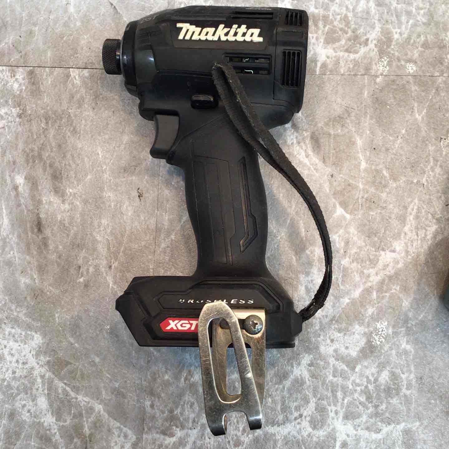 中古品】☆マキタ(makita) コードレスインパクトドライバー
