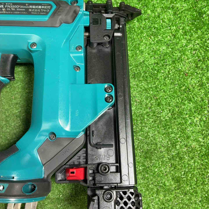 マキタ 充電式35mm面木釘打ち機 FN350DZ【藤沢店】