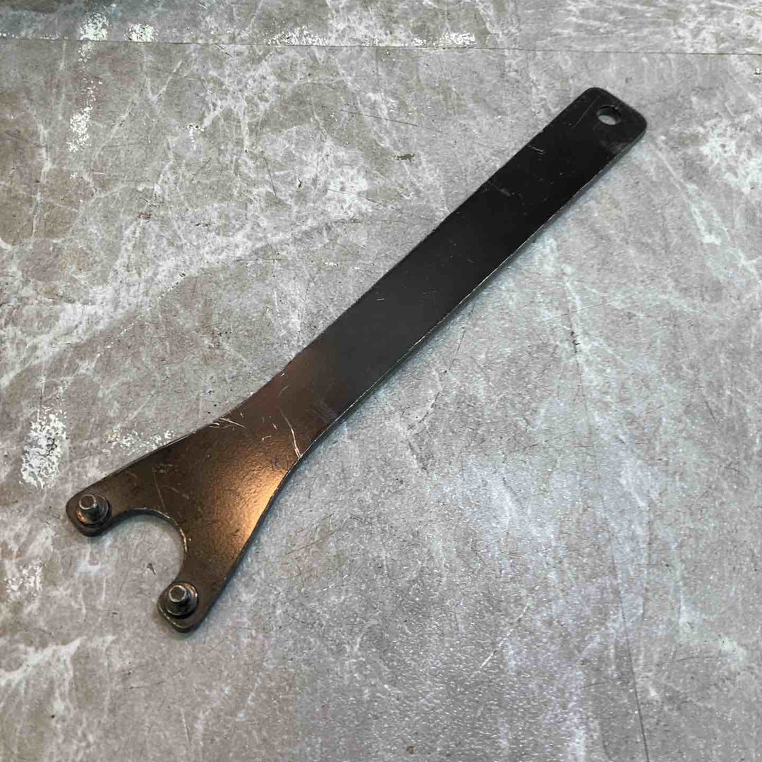 ☆マキタ(makita) 125mmコードレスディスクグラインダ GA518DZ【八潮店】