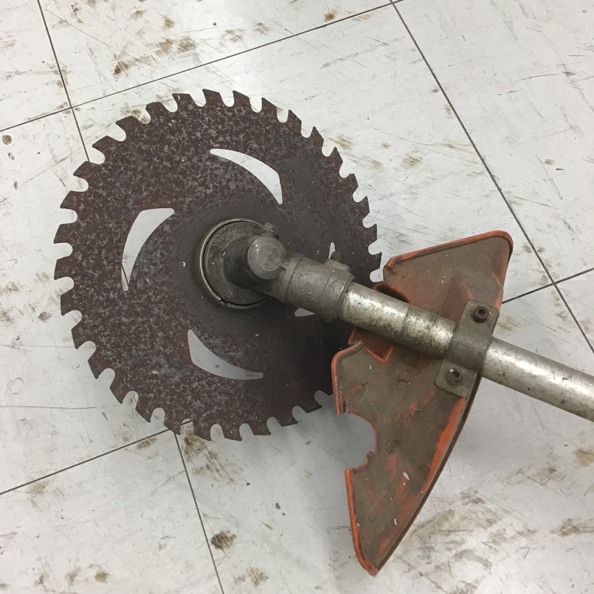 店頭受取り限定/現状品】 タナカ/Tanaka エンジン刈払機・TBC-4503