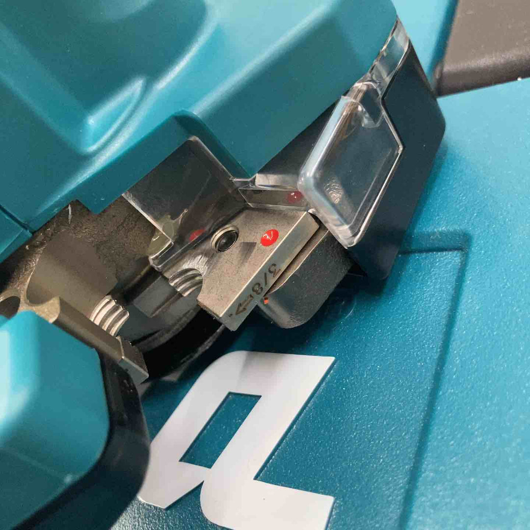 送料無料【未使用】マキタ(makita) コードレス全ネジカッター SC102DZK 18V 本体のみ 純正品【柏店】