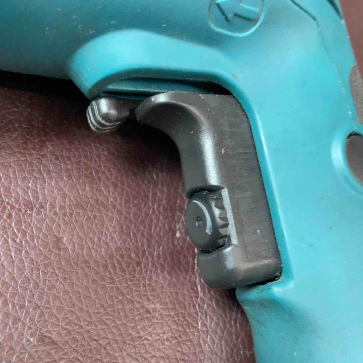 【中古品】 マキタ(makita) 振動ドリル HP1040 電気ドリル 【東大和店】