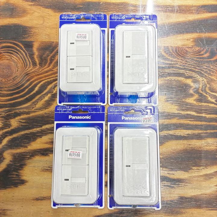 パナソニック Panasonic コスモワイド埋込パイロット・ほたるスイッチ WTP50412WP WTP50421WP 4個セット 【越谷店】