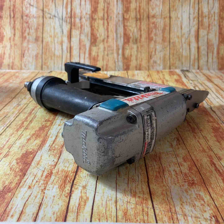★マキタ(makita) 常圧フィニッシュネイラ AF502N【川崎店】