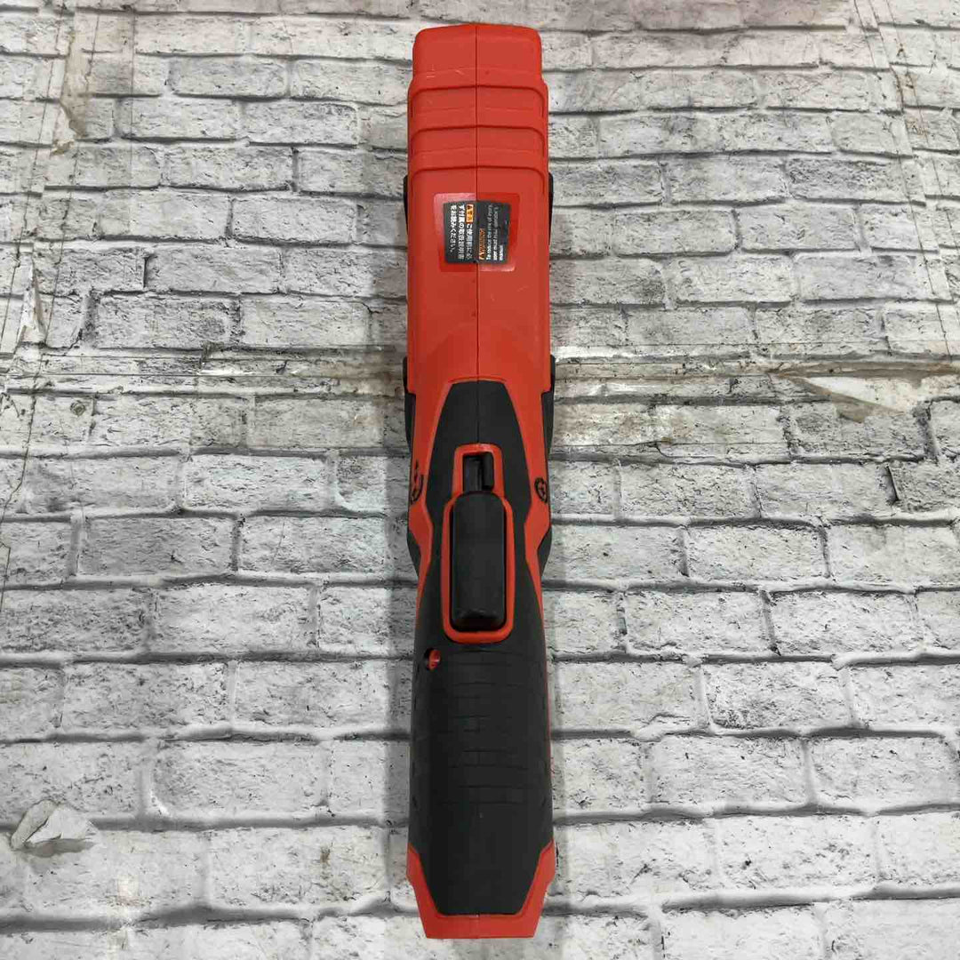 ミルウォーキー パイプカッター C12PC 本体のみ【川口店】