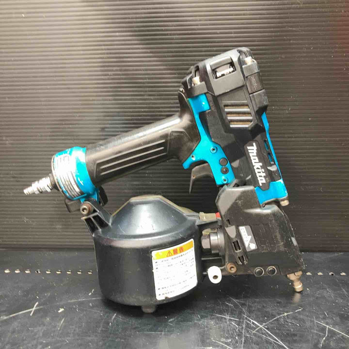 ★マキタ(makita) 高圧エア釘打ち機 AN514HM【川越店】