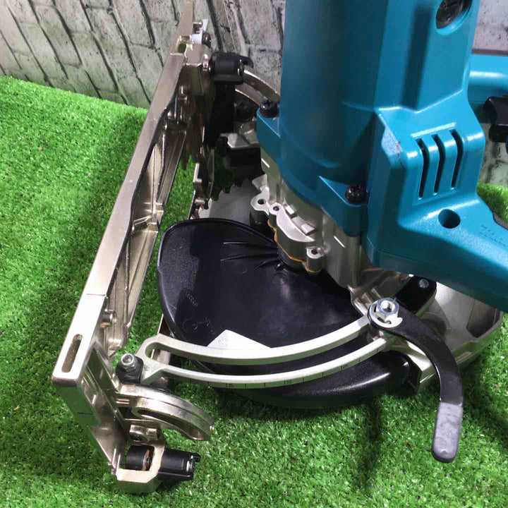 【中古品】★マキタ(makita) 電気マルノコ HS6301 100V 165mm【柏店】