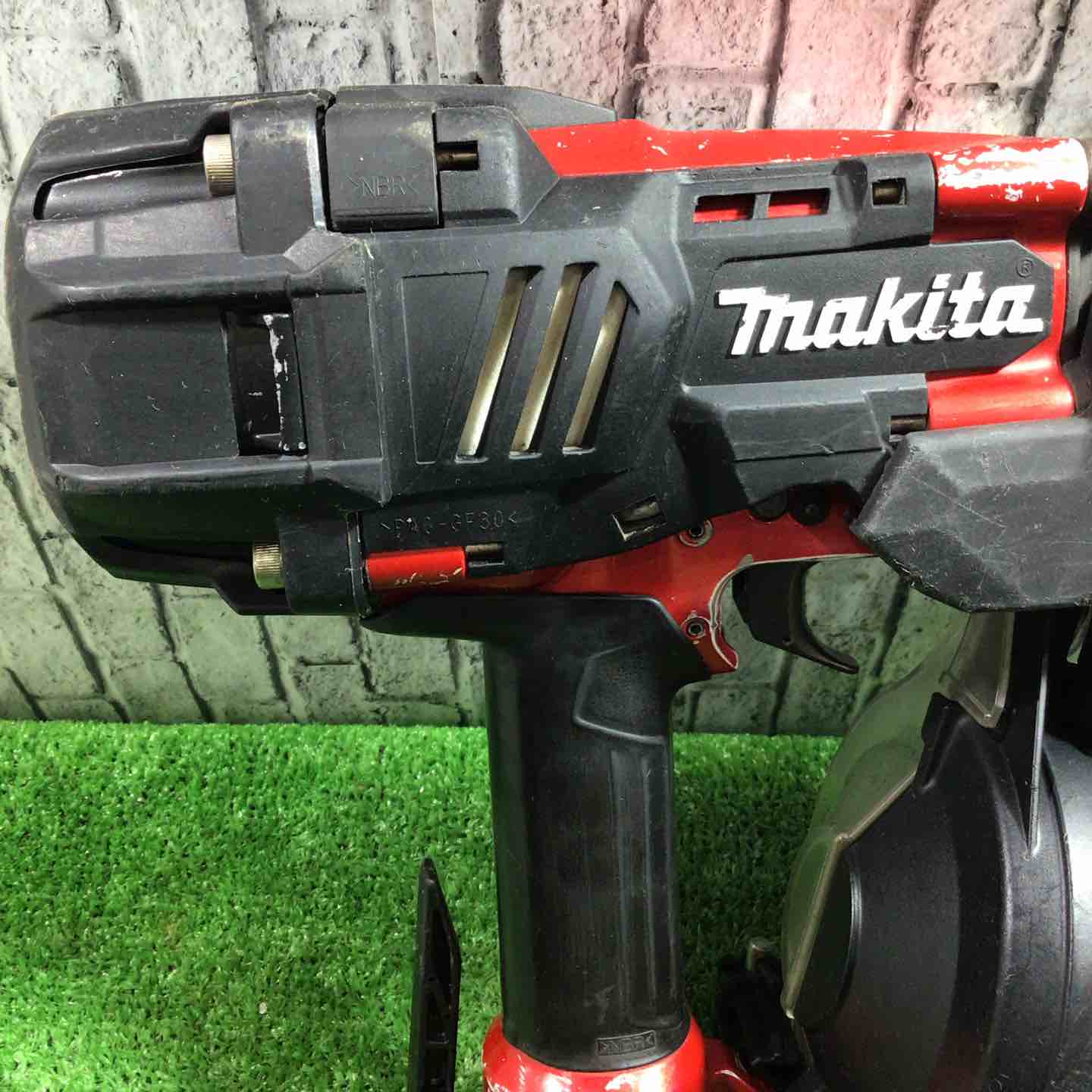 ☆マキタ(makita) 高圧エア釘打ち機 AN936H【川口店】 – アクトツール