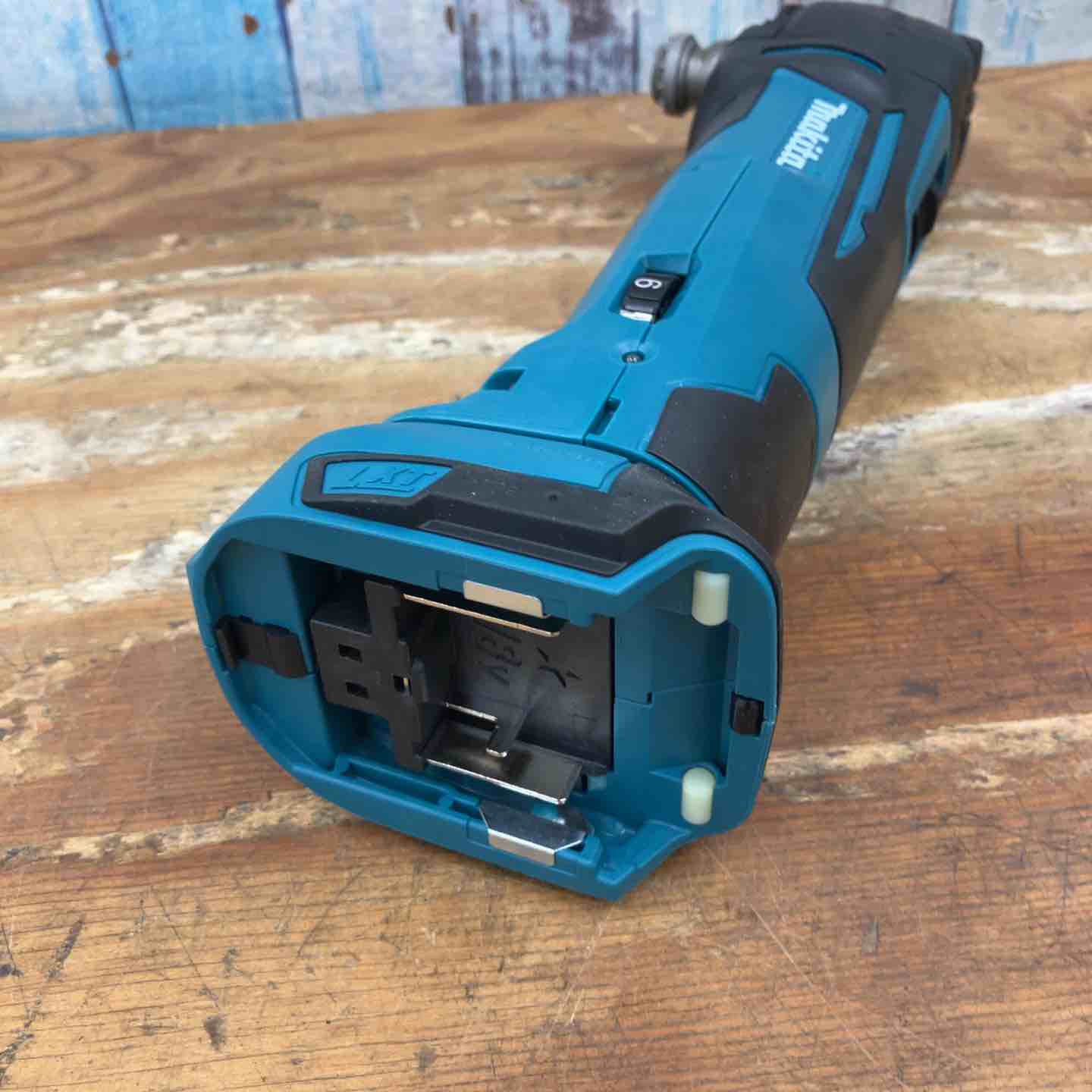 マキタ(makita) TM51DRG コードレスマルチツール【船橋馬込店】【店頭取引限定】【中古】管理番号：ITQ8LQ49LDM0 マキタ TM51DRG 充電式マルチツール 18V-6.0Ah ウエダ金物【公式サイト】