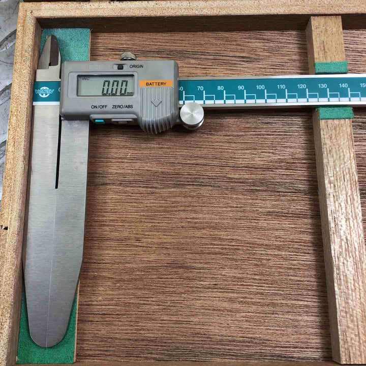 カノン デジタル ロングジョウノギス E-LSM20BL【川崎店】