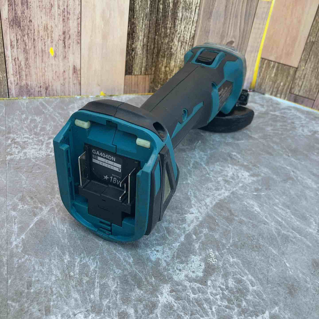 ☆マキタ(makita) 100mmコードレスディスクグラインダ GA404DZN (GA404DN)【八潮店】