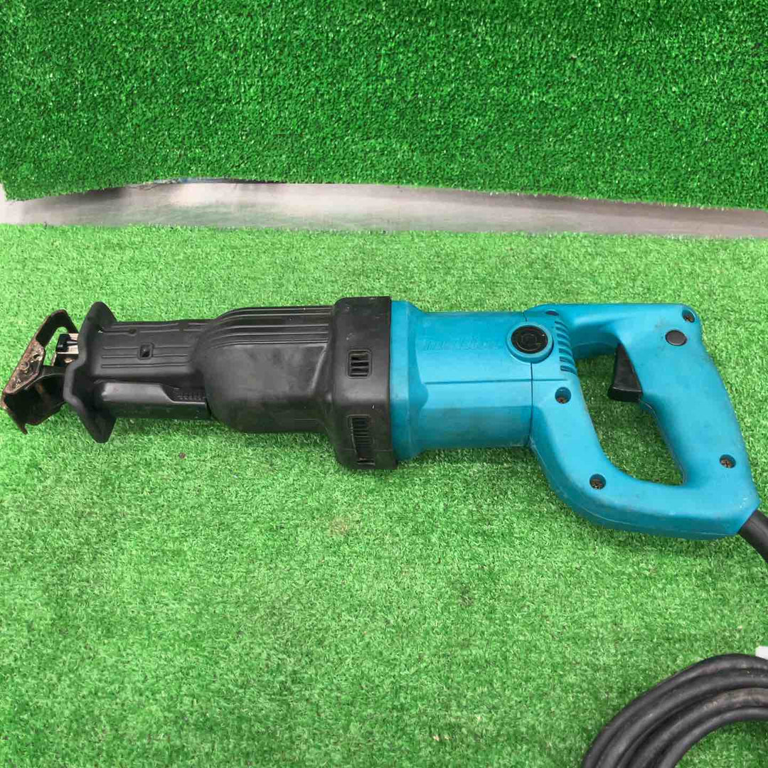 【中古品】マキタ(makita) セーバソー(レシプロソー) JR3030T【桶川店】