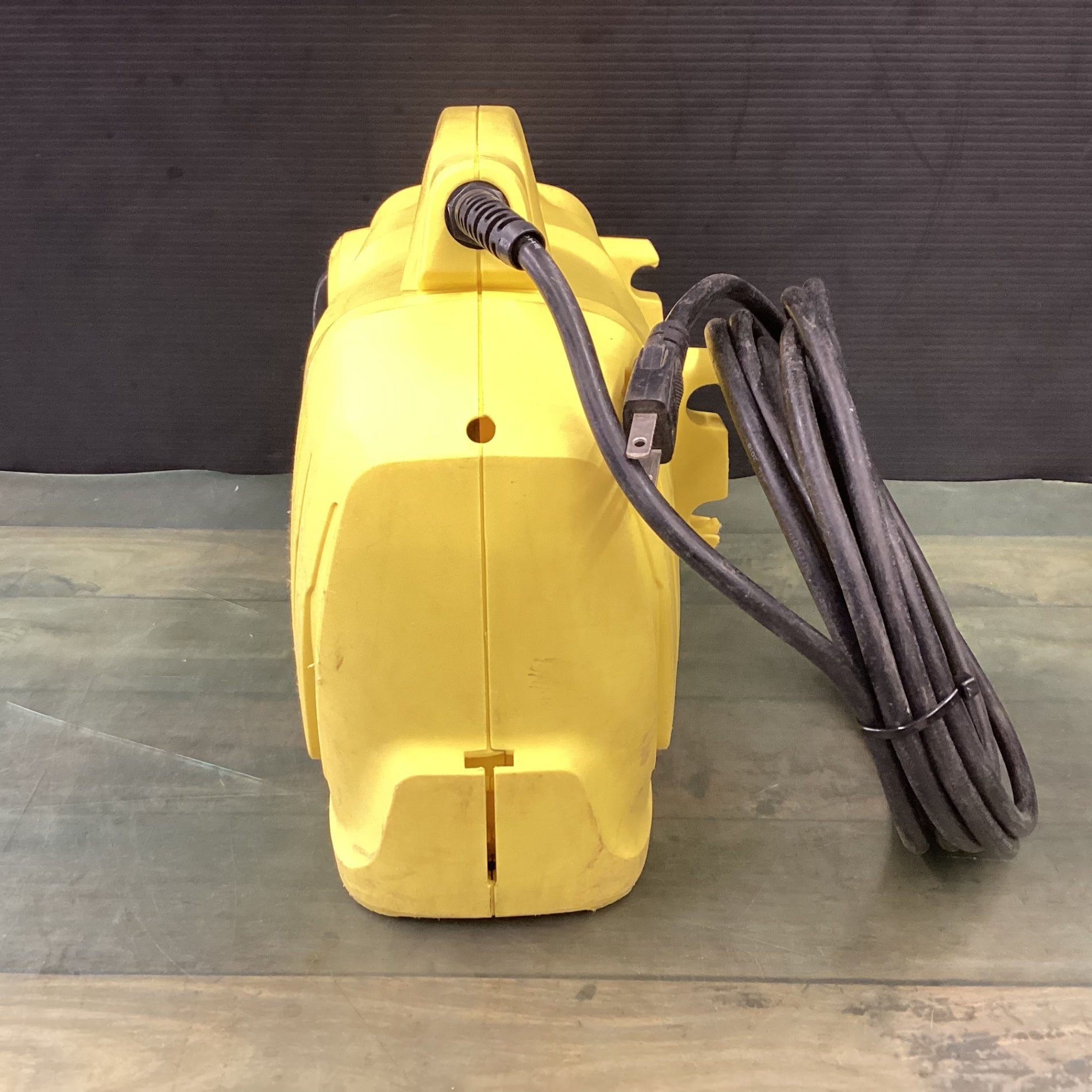 ケルヒャー(KARCHER) 高圧洗浄機 K 2 クラシック CLASSIC 【東大和店