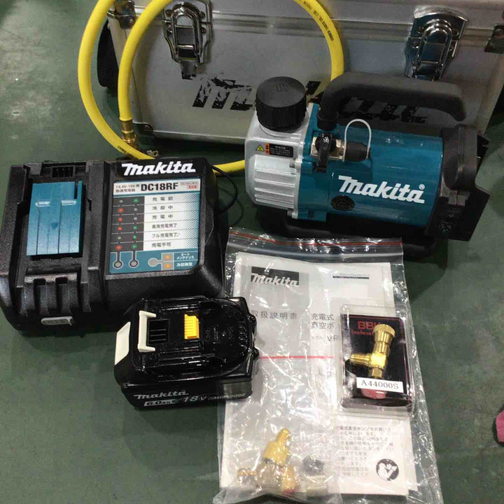 ☆マキタ(makita) コードレス真空ポンプ VP180DRG【川口店】
