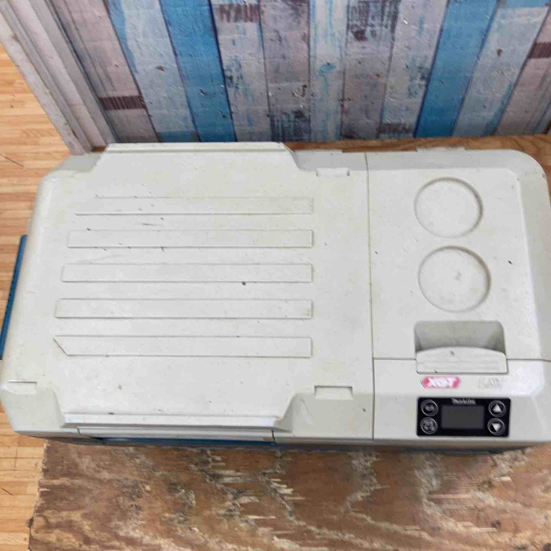 ★マキタ(makita) コードレス冷温庫 CW001GZ【柏店】