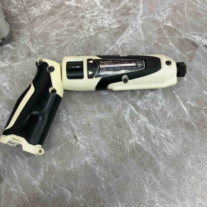 ☆マキタ(makita) コードレスペンインパクトドライバ TD021DSW【八潮店】