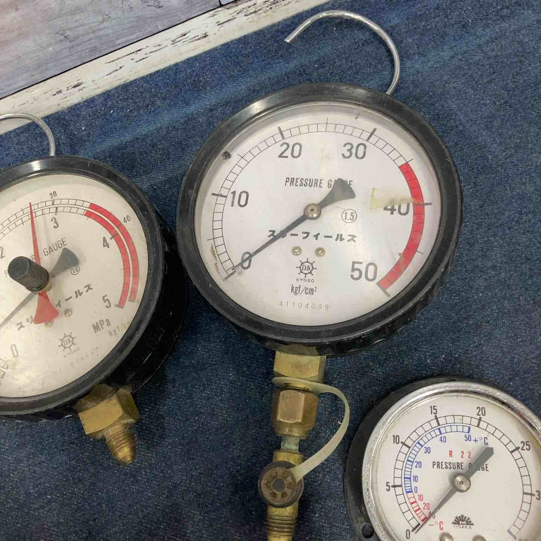 【現状品】中古小物まとめ売り プレッシャーゲージ レギュレーター 酸素調整器 アセチレン調整器 圧力計 小池酸素工業 等※動作未確認【八潮店】