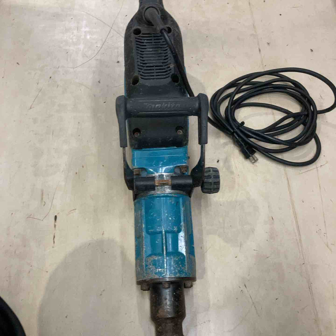 【店頭受取り限定】★マキタ(makita) 電動ハンマ HM1317C【町田店】