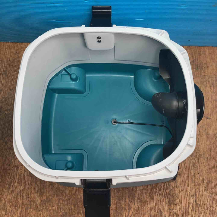 ★マキタ(makita) 粉じん専用 コードレス集じん機 VC157DZ【岩槻店】