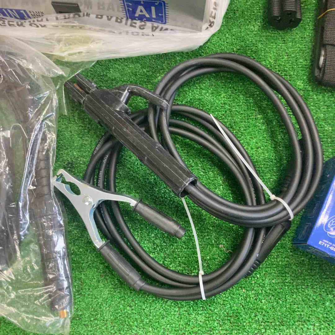 Harukiku ノンガス半自動溶接機 MIG135 100V 200V兼用 MIG135 130A出力【町田店】