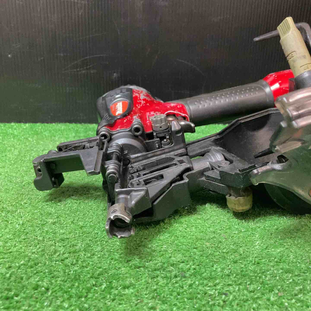 ◇マキタ(makita)  高圧エア釘打ち機 AN610H【岩槻店】