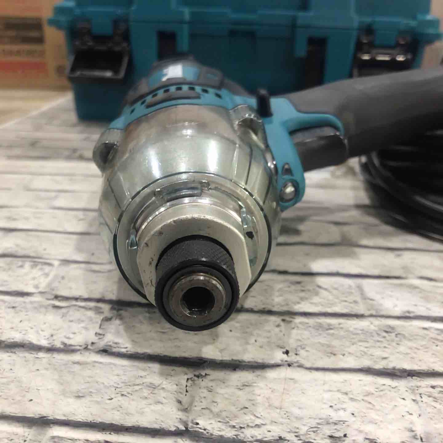 ☆マキタ(makita) インパクトドライバ TD0220【川口店】 – アクト