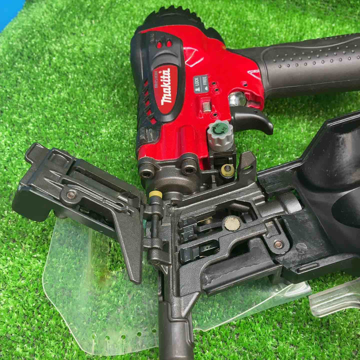 【中古品】 マキタ (makita) 高圧エア釘打ち機 AN510H【藤沢店】