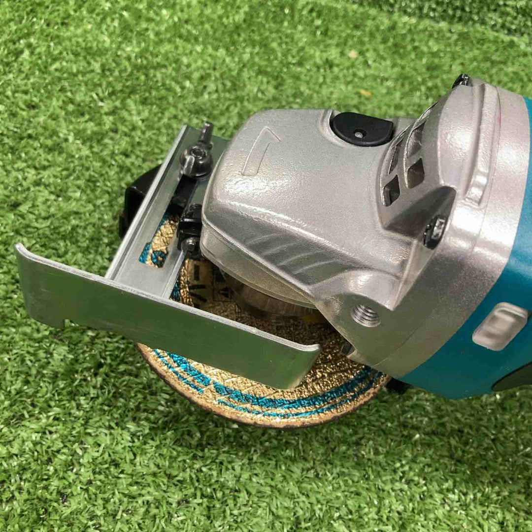 ☆マキタ(makita) コードレスディスクグラインダ GA402DZ【川崎店】