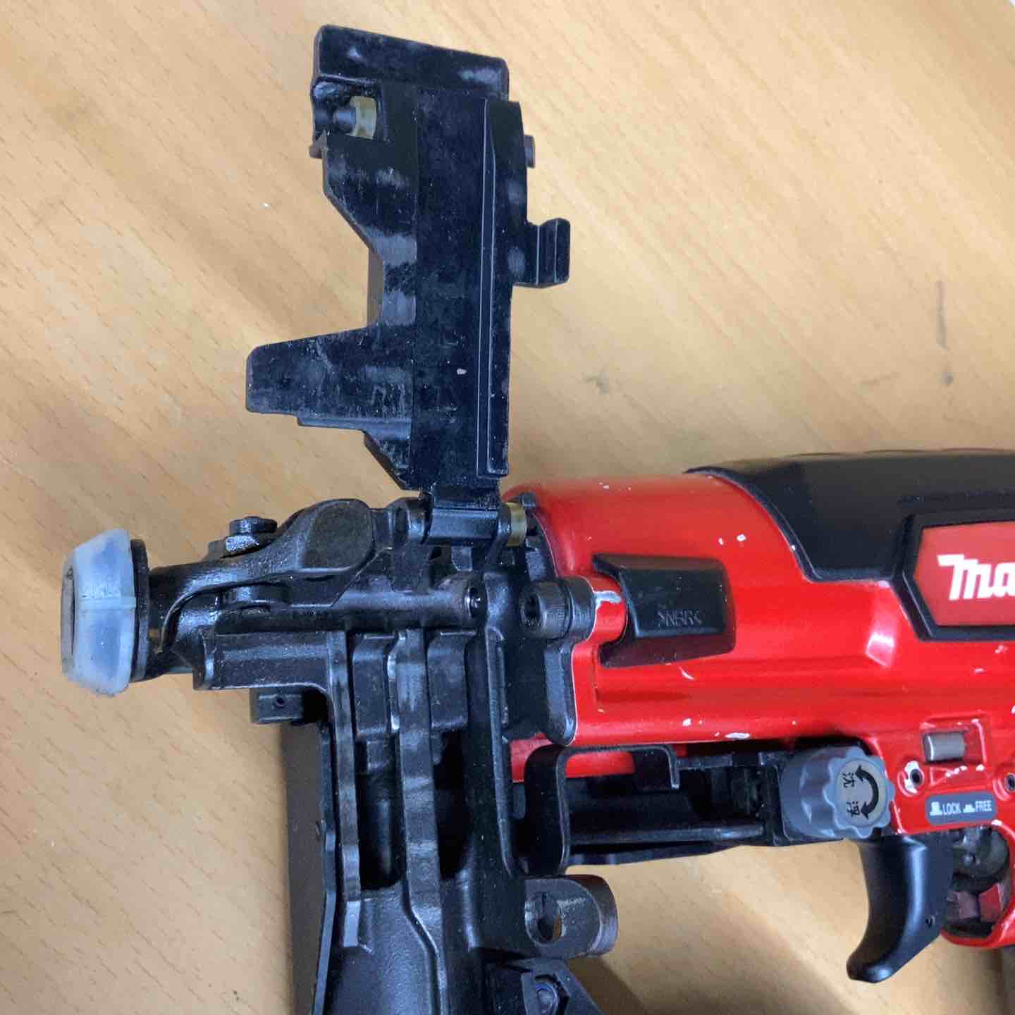 ☆マキタ(makita) 高圧エアネジ打ち機 AR411HR【越谷店】 – アクト