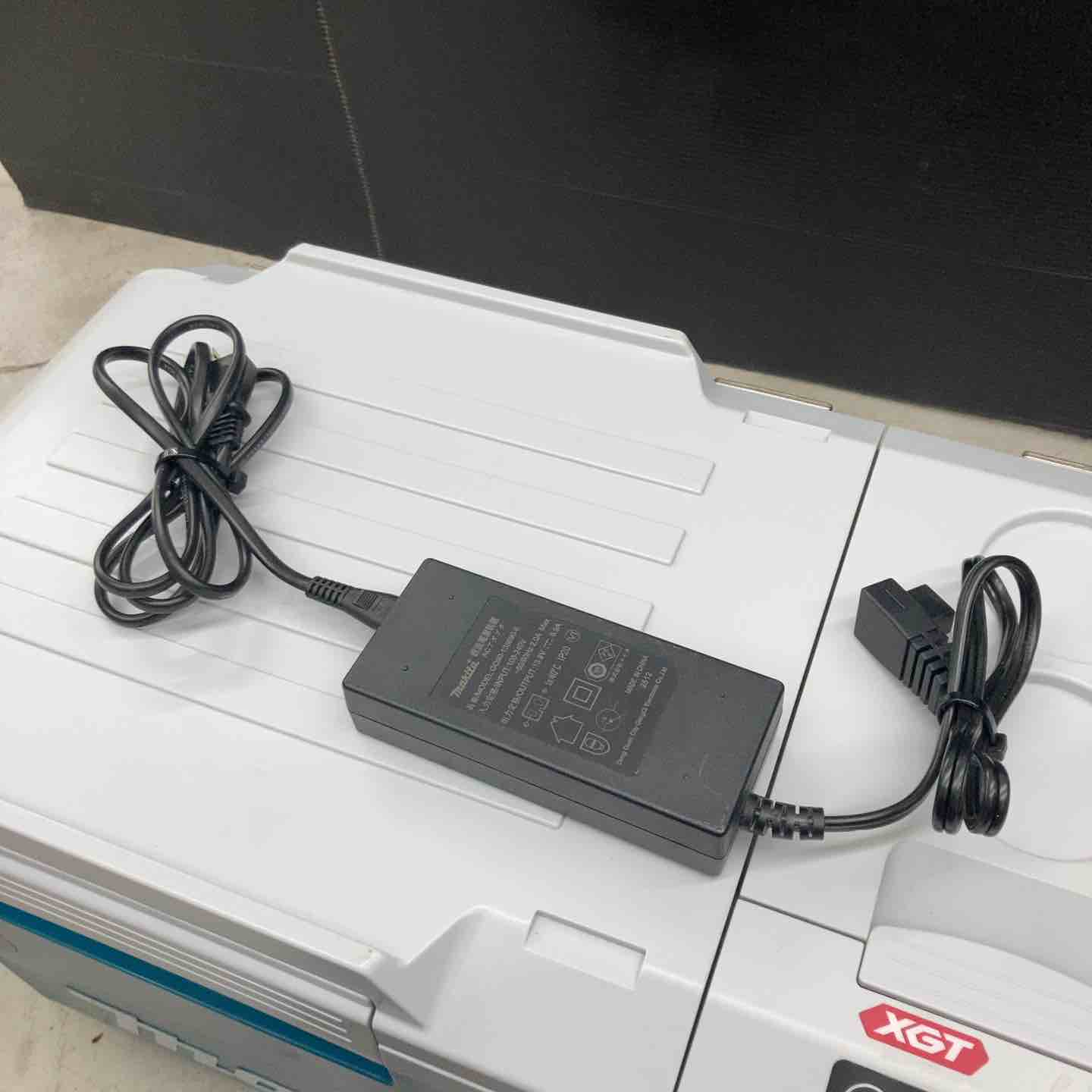☆マキタ(makita) 18/40Vコードレス冷温庫 CW001GZ【戸田店】 – アクト