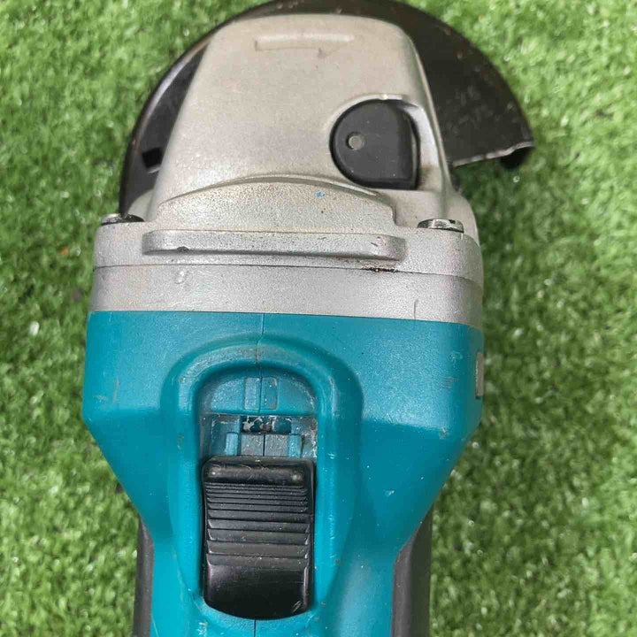 ☆マキタ(makita) コードレスディスクグラインダ GA402DZ【川崎店】