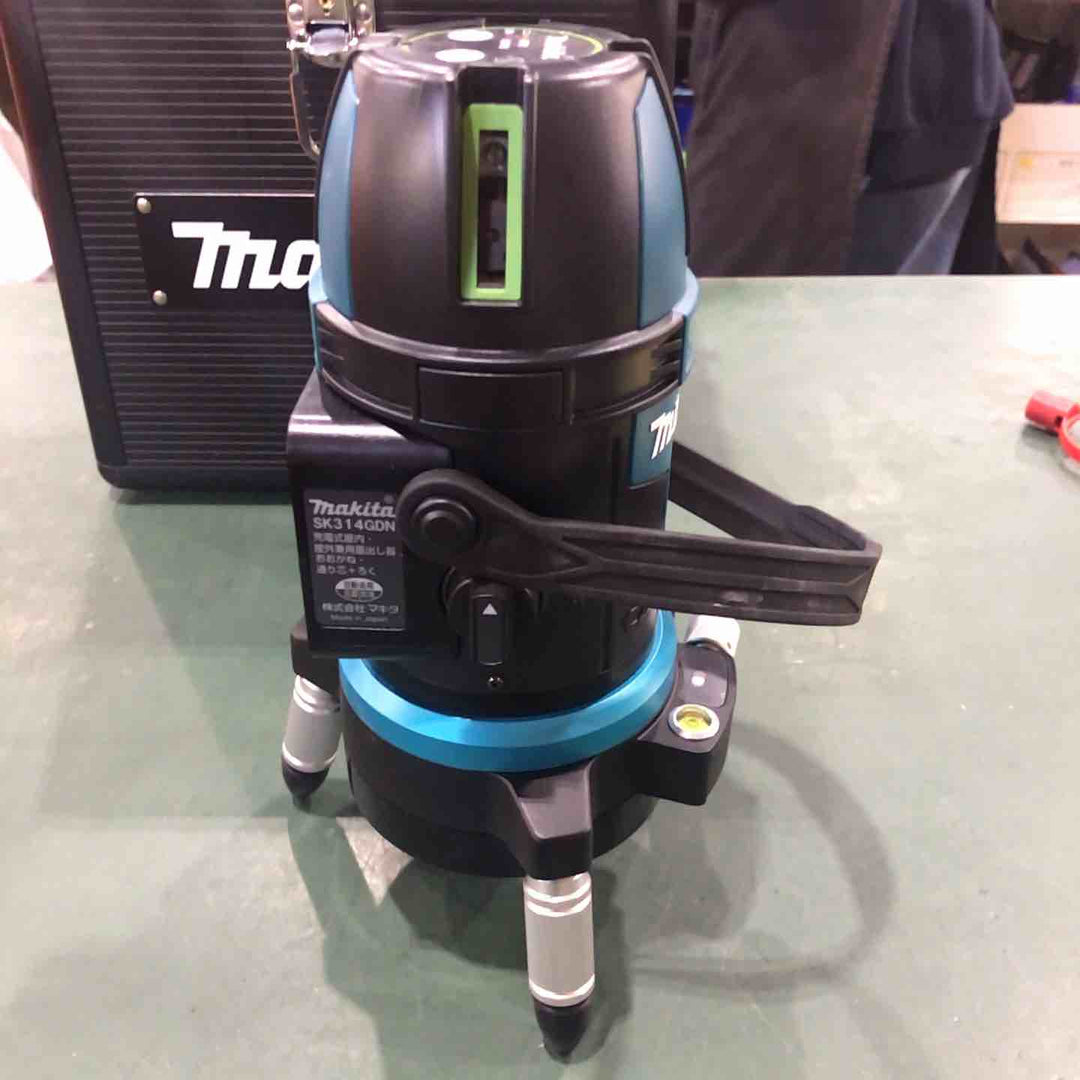 〇makita マキタ 充電式追尾墨出し器 SK314GDN グリーンレーザー【川口店】