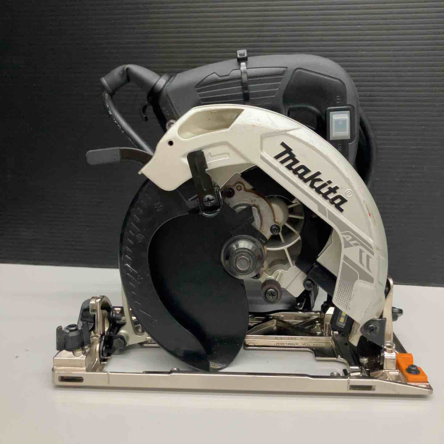☆マキタ(makita) 電気マルノコ HS6301B【戸田店】 – アクトツール