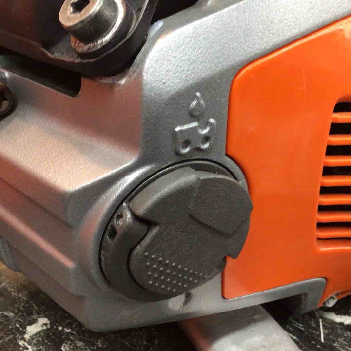 ◇ハスクバーナ(Husqvarna) エンジンチェーンソー560XP ガイドバー500mm【八潮店】