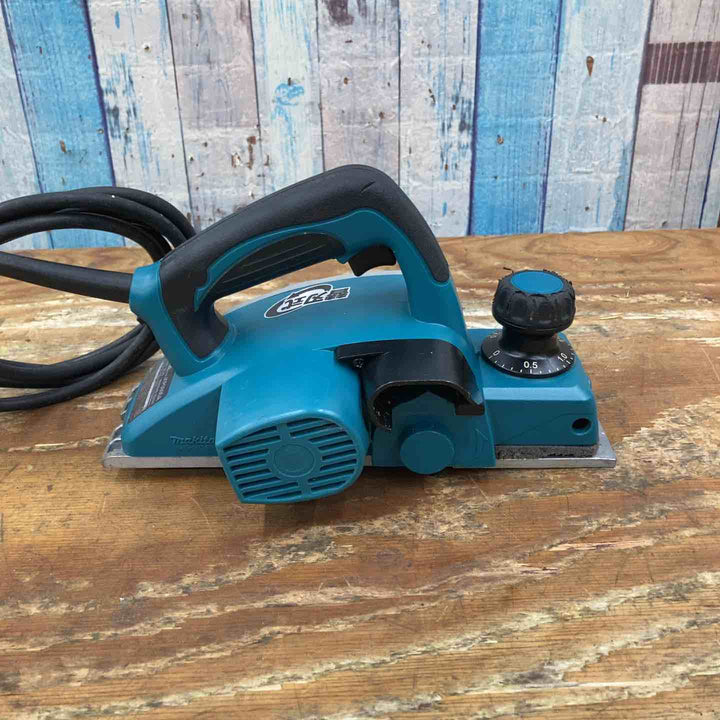 ☆マキタ(makita) 電気カンナ KP0800A【柏店】