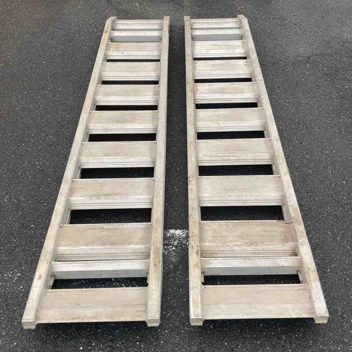 【中古品／店頭受取り限定】アルコック ミニ建機ブリッジ MK-3030A 3000kg アルミブリッジ 内幅400mm 長3000mm【岩槻店】