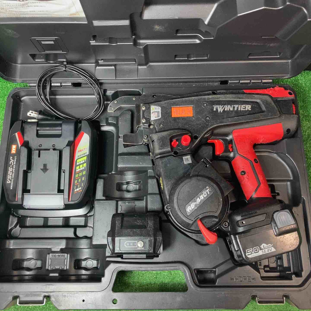 MAX マックス RB-440T-B2C/1450A 鉄筋結束機  中古品 バッテリ14.4V二個/充電器付き 【ハンズクラフト宜野湾店】 MAX RB-440T-B2C/1450A 鉄筋結束機ツインタイア(ミリタリーグリーン
