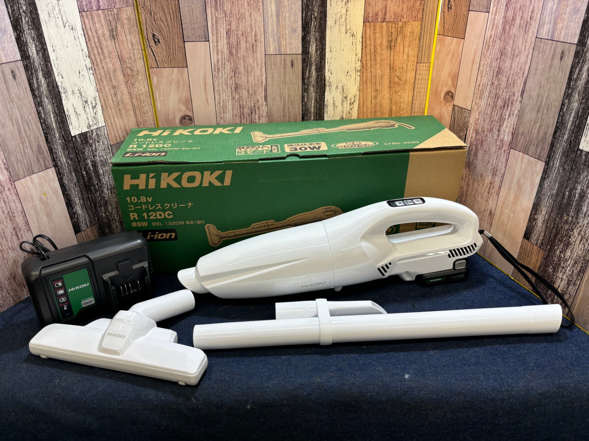 店頭受取り限定】〇HiKOKI(ハイコーキ) 10.8V コードレスクリーナー ホワイト カプセル式 軽量1.1kg 蓄電池・充電器付 R –  アクトツールオンラインショップ