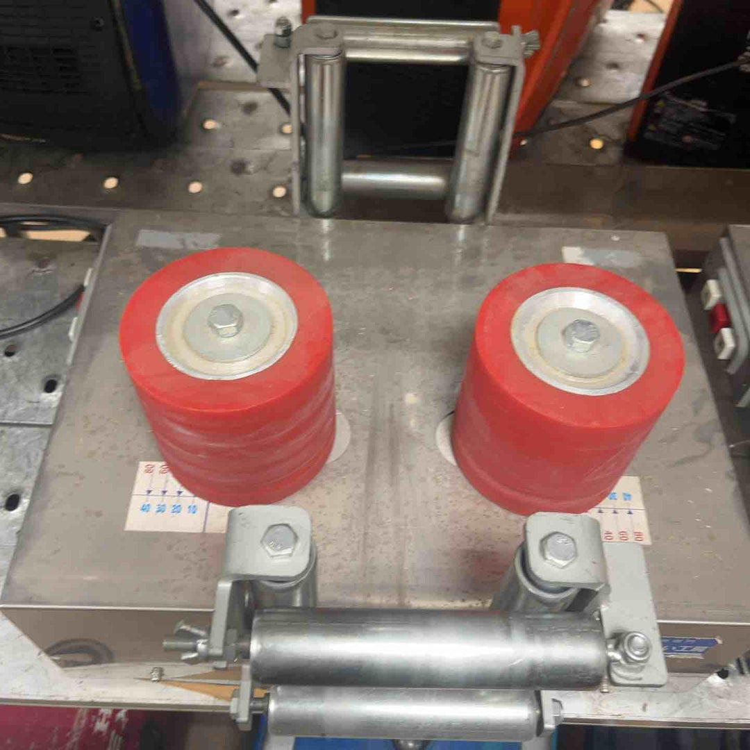 【店頭受取り限定】メーカー不明 ケーブル中間送り機 型式不明 200V【草加店】