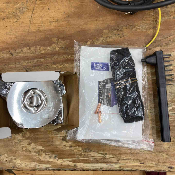 【未使用品】HOMWELD MIGノンガス半自動溶接機 MIG-130【柏店】