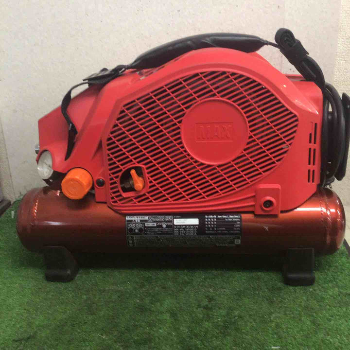 ★マックス(MAX) エアコンプレッサー AK-HH1110E2【町田店】　＊再充填時動作が不安定