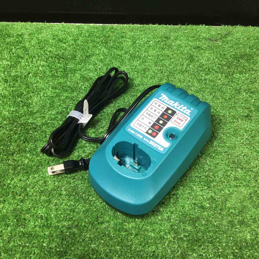 ☆マキタ(makita) 充電式ペンインパクトドライバ TD021DS バッテリー2個付き【岩槻店】